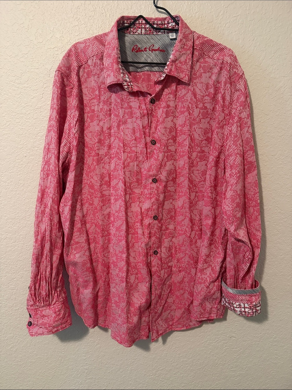Robert Graham Men's Red-Pink Patterned Long Sleeve Button-Down Shirt